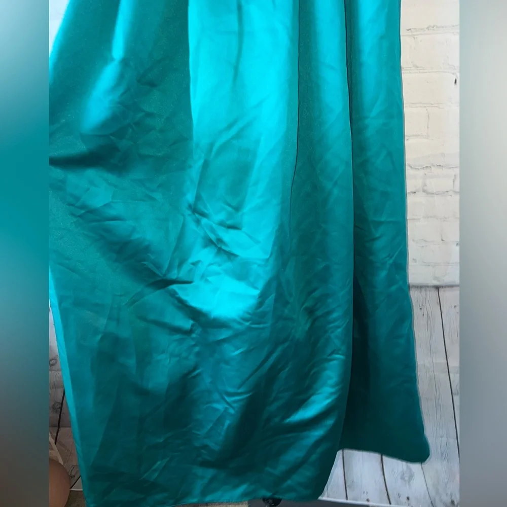 BRAND NWT David’s Bridal Oasis Turquoise Polyester Long Bridal Dress size 2 - Picture 6 of 16